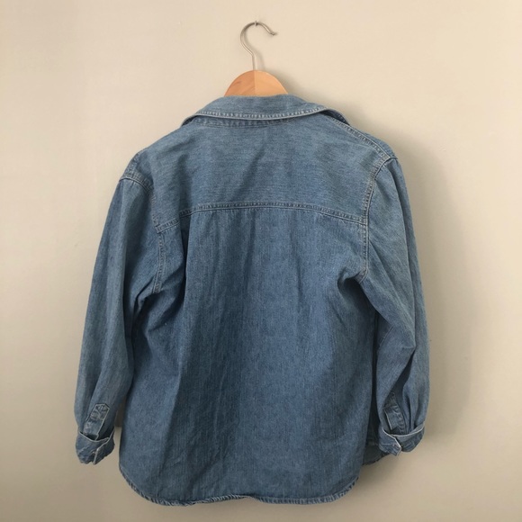 ✨SALE ✨Vintage Jean Button Up - Picture 4 of 4